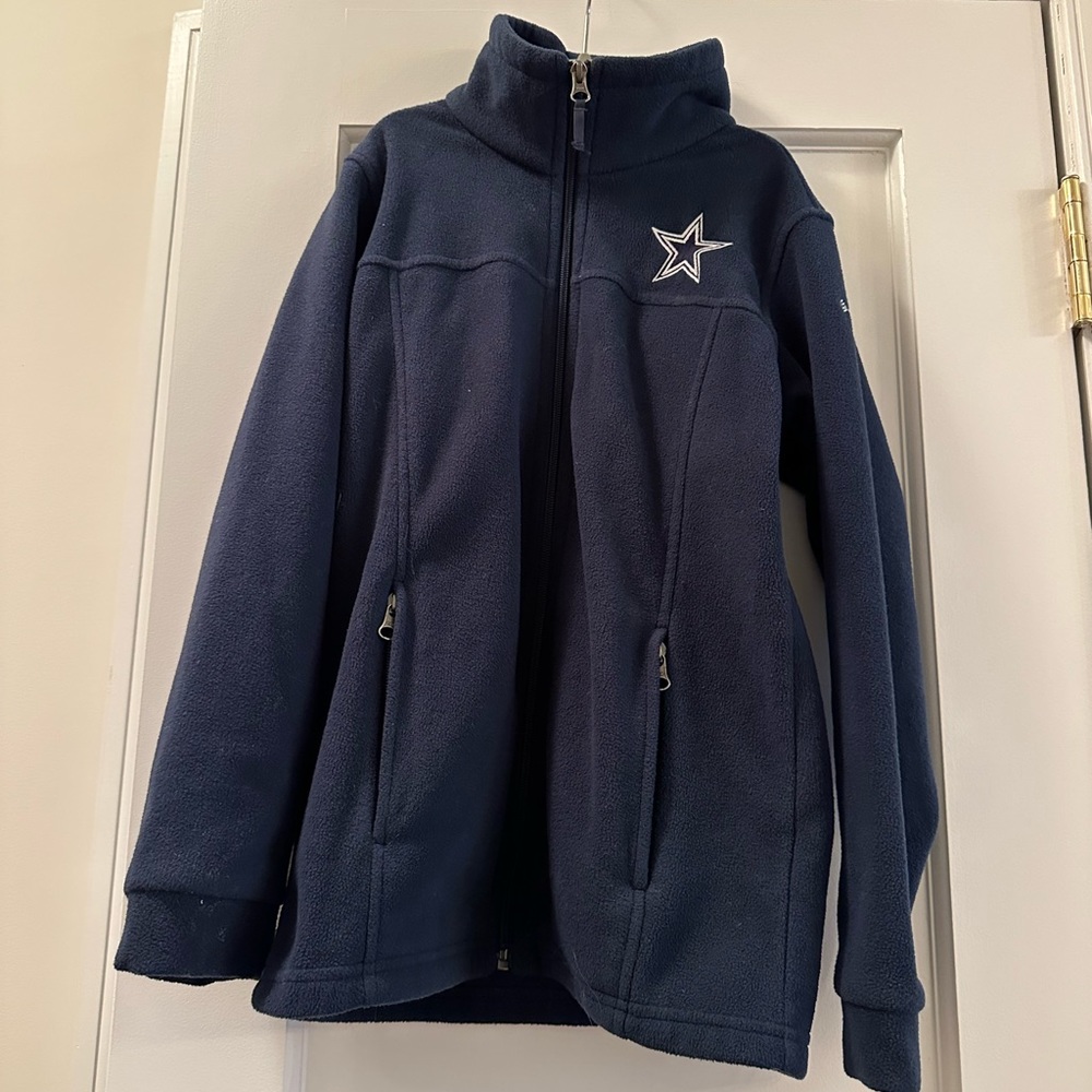 Dallas Cowboys fleece jacket, navy blue, size Youth Medium.